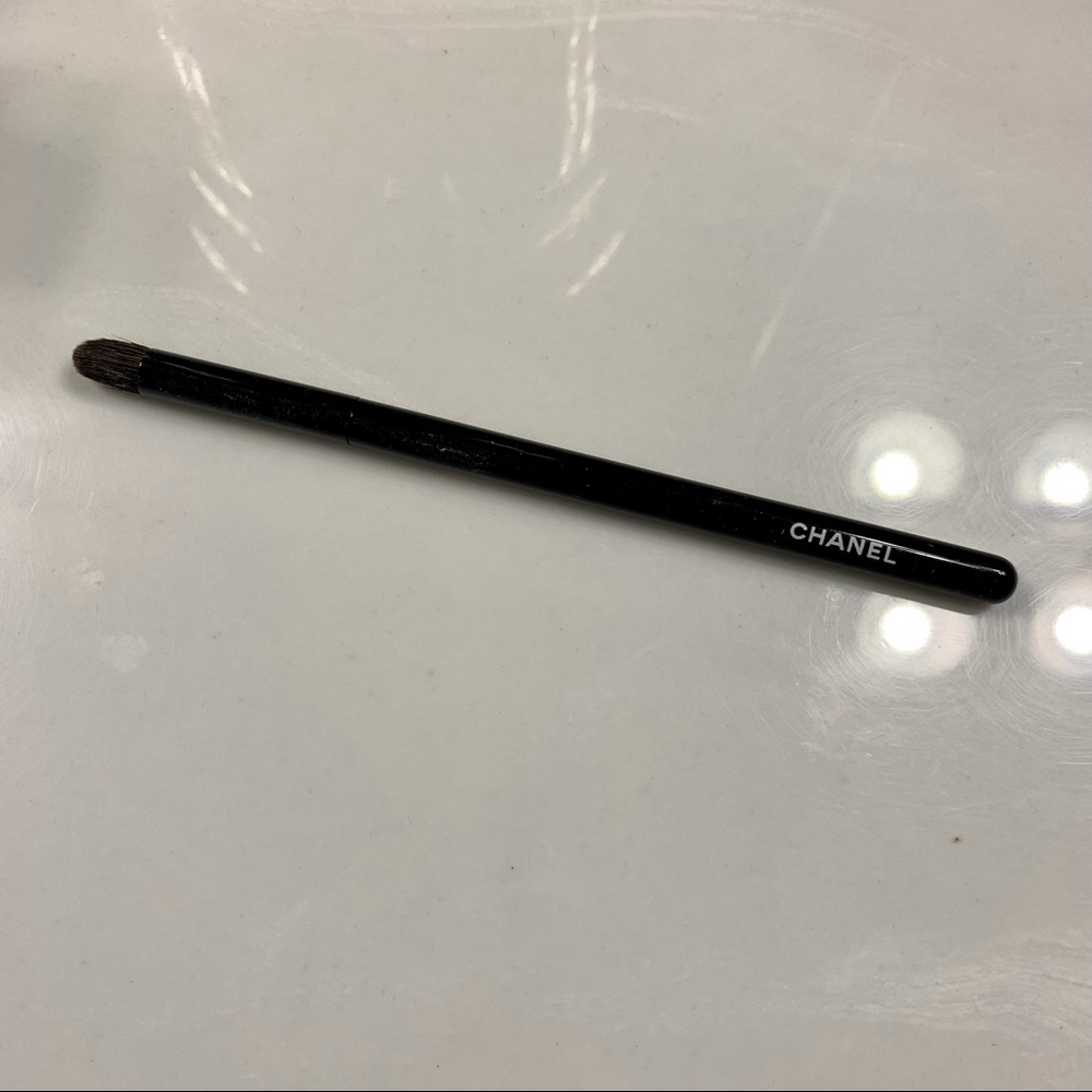 Rounded Eyeshadow Brush